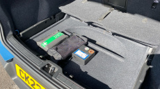 Volvo Xc40 2.0 B4P Plus Dark 5dr AWD Auto Petrol Estate